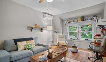 49 Arnold St, East Providence, RI 02915