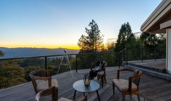 568 Sunset Dr, Angwin, CA 94508