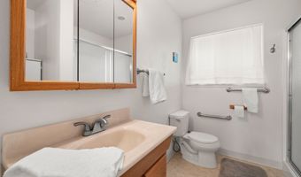 71690 NORTHSHORE Dr, Birkenfeld, OR 97016