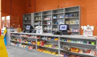 14730 Champaign Rd, Allen Park, MI 48101