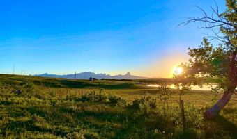 36 S Shore Rd, Babb, MT 59411