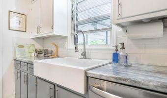 913 7th Ave, Albany, GA 31701