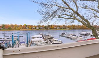 7 River Rd 310, Cos Cob, CT 06807