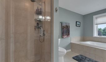 80 Fisher Rd 77, Cumberland, RI 02864