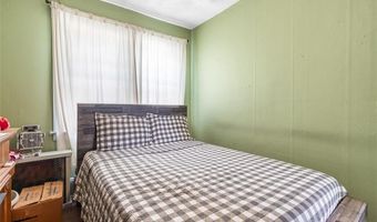 93 Whipple Ave, Cranston, RI 02920