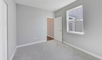 270 Masters Dr, Addison, IL 60101