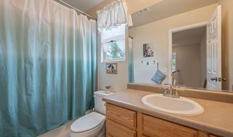 1513 SUNNY Hl, Cheyenne, WY 82001
