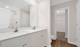 208 Buggy Top Ln, Autryville, NC 28318