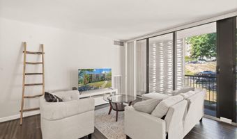 12 VAN DORN 405, Alexandria, VA 22304