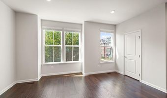 43400 APPLE ORCHARD Sq, Ashburn, VA 20148