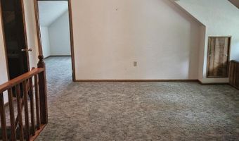 134 E Main St, Agency, IA 52530