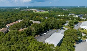 7 Colonel Dr, Bourne, MA 02532