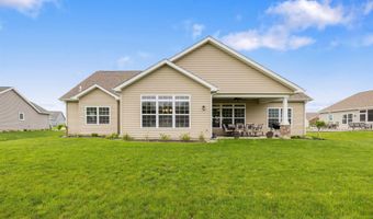 5609 Bear Creek Pass, Auburn, IN 46706