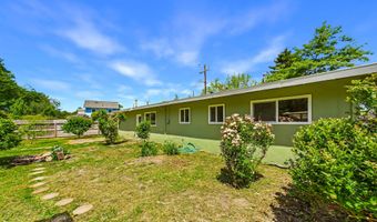 1437 Stromberg Ave, Arcata, CA 95521