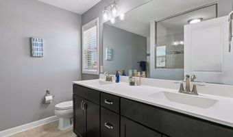 15711 Fair Hill Way, Apple Valley, MN 55124