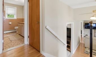 35 Superior View Blvd, North Providence, RI 02911
