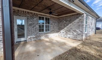 111 Garrett Dr, Batesville, MS 38606