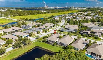6903 Crestpoint Dr, Apollo Beach, FL 33572