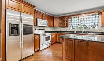 4100 River Rd, Baxter, TN 38544