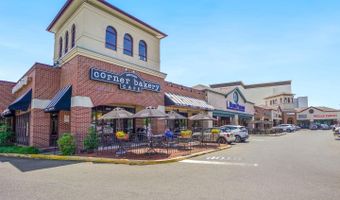 7401 WESTLAKE Ter #215, Bethesda, MD 20817