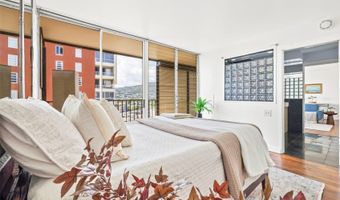 2754 Kuilei St 2002, Honolulu, HI 96826