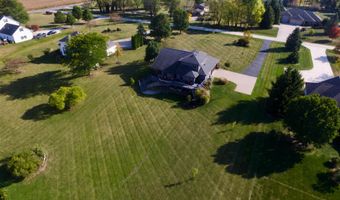 3563 Franklin Dr, Auburn, IN 46706