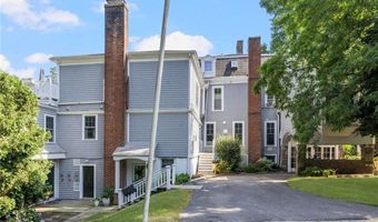 44 Bliss Mine Rd 10, Middletown, RI 02842