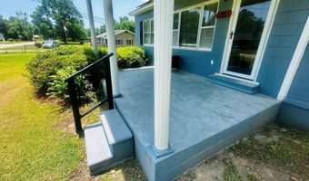 8 Raymond St, Andrews, SC 29510