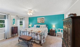 34 Crestwood Ln, Charlestown, RI 02813