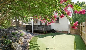 2021 Sablewood Dr, Charlotte, NC 28205
