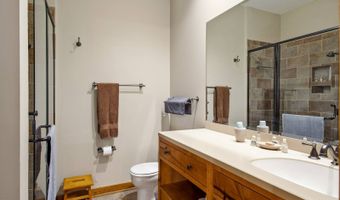 342 Eagle Point Dr, Albany, KY 42602