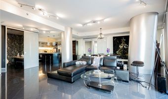 3722 Las Vegas Blvd 907, Las Vegas, NV 89158