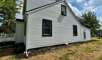 3706 Fargo Dr, Ashtabula, OH 44004