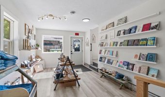 623 E Main St, Anoka, MN 55303