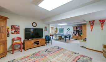 2017 E Chestnut Ave, Arkansas City, KS 67005
