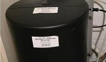 309 5th St SW, Austin, MN 55912