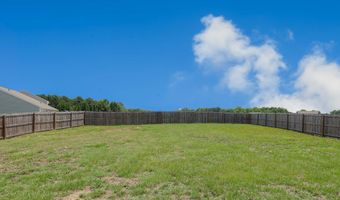 102 Coleshill Rd, Angier, NC 27501