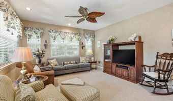 15 BREEZE Ter, Barnegat, NJ 08005