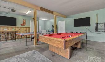 159 S Willow Brook Dr, Asheville, NC 28806