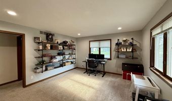 1516 Lakeview Trl, Berne, IN 46711