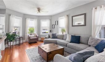 280 Woodbine St, Cranston, RI 02910