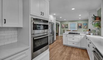 13 EDGEDALE Ct, Reading, PA 19610