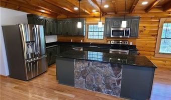 917 Tarkiln Rd, Burrillville, RI 02830