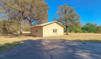 5082 FM 44 W, De Kalb, TX 75559