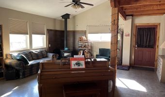 893 Foothill Dr, Apple Valley, UT 84737
