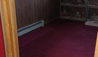 381 Birch St, Bangor, ME 04401