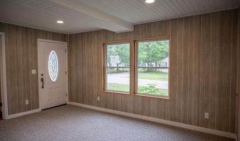 550 W Center St, Adams, WI 53910