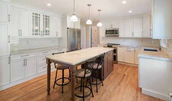 59 Judith Dr, Danbury, CT 06811