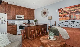 30824 Olde Hawkeye, Dyersville, IA 52040