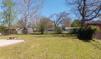 904 22nd St, Barling, AR 72923